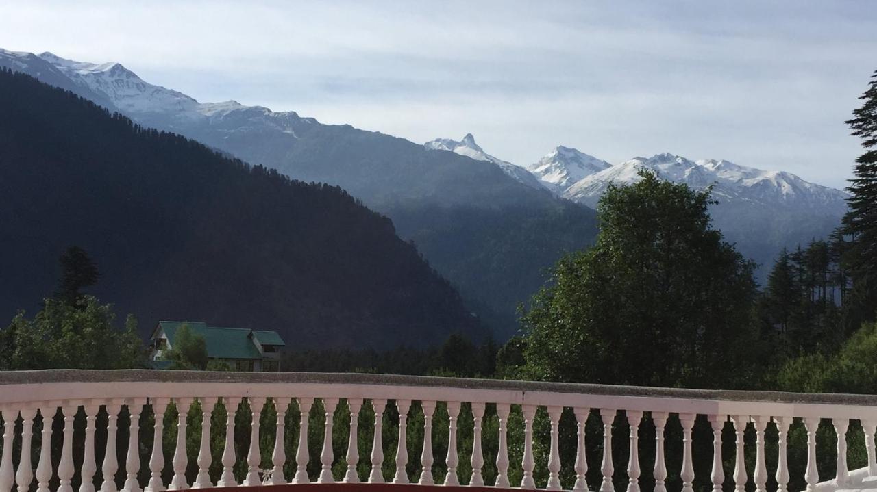The House By Open Sky Bed & Breakfast Manali (Himachal Pradesh)